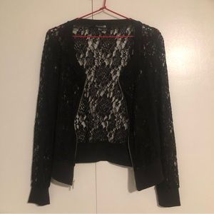 Forever 21 medium black zip up sweater
